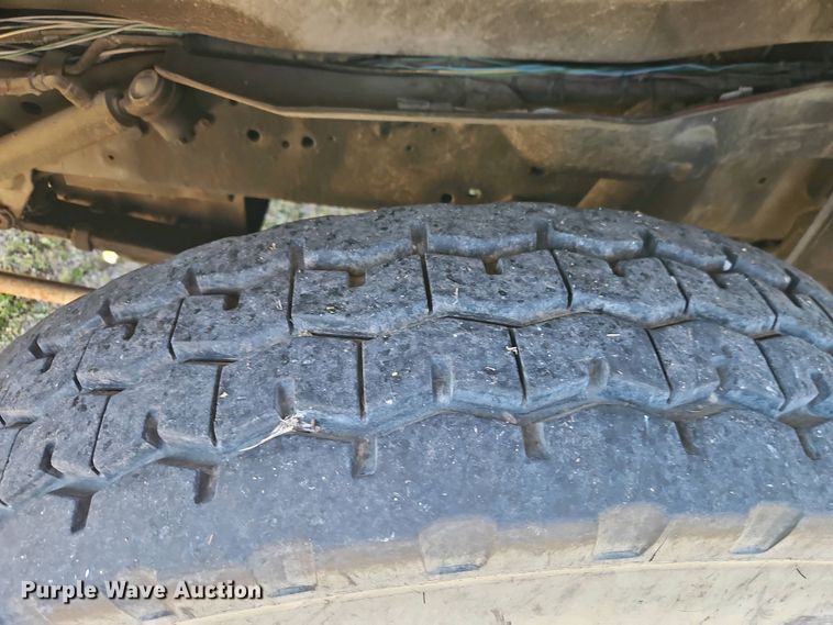 image for item EI8958 1980 Ford 8000 Custom Cab truck cab and chassis