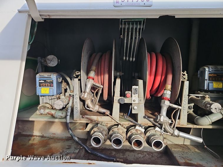 image for item EI8980 1987 Volvo White fuel truck