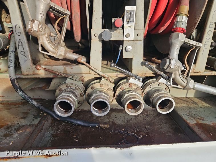 image for item EI8980 1987 Volvo White fuel truck