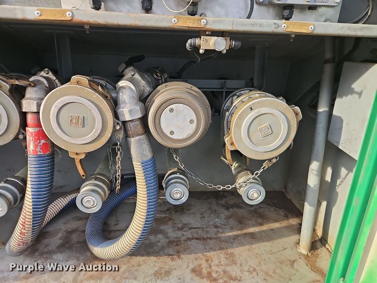 image for item EI8980 1987 Volvo White fuel truck