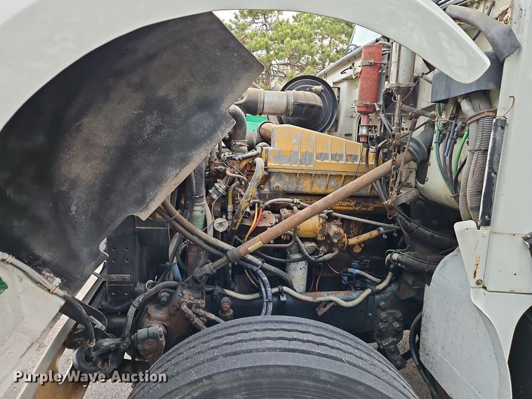 image for item EI8980 1987 Volvo White fuel truck