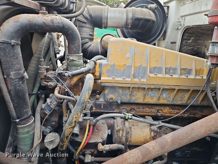 image for item EI8980 1987 Volvo White fuel truck