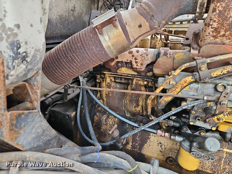 image for item EI8980 1987 Volvo White fuel truck