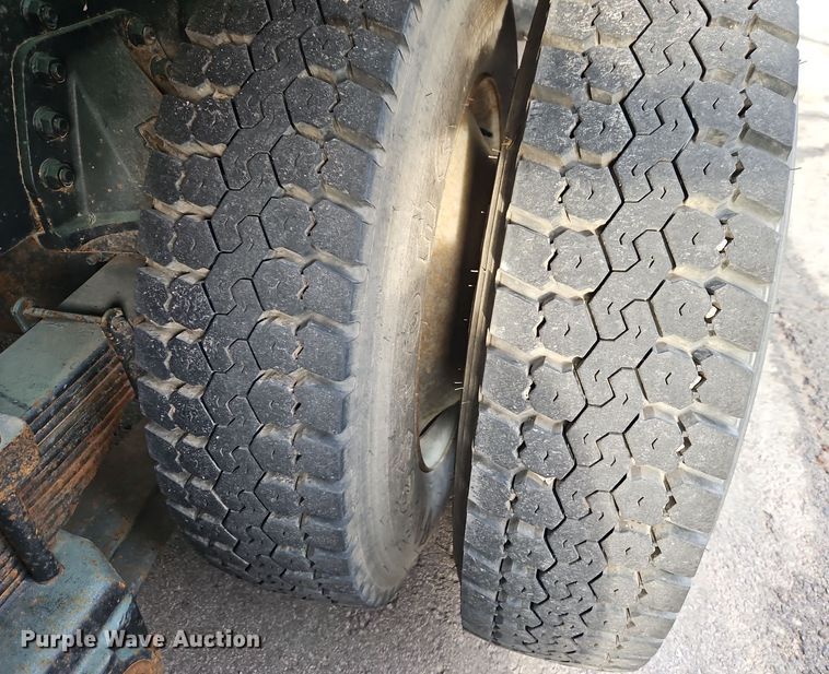 image for item EI8980 1987 Volvo White fuel truck