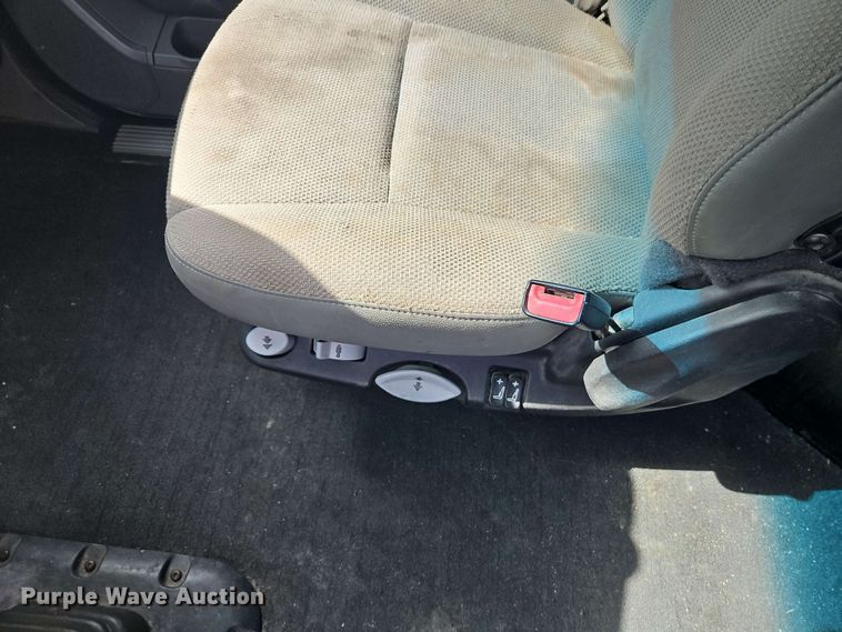 image for item EJ0007 2016 Kenworth T680 semi truck