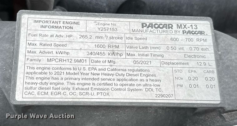 image for item EJ4566 2022 Kenworth T680 semi truck