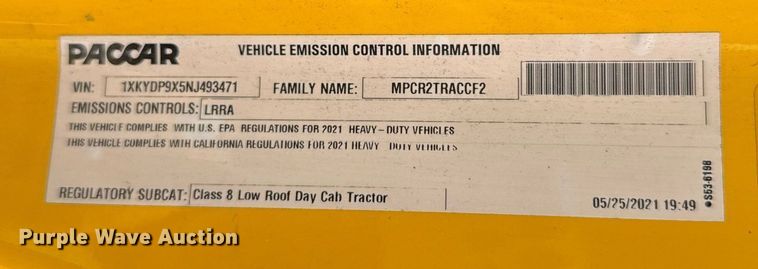 image for item EJ4566 2022 Kenworth T680 semi truck