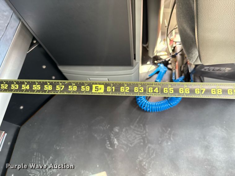 image for item EJ4568 2020 Kenworth T680 semi truck