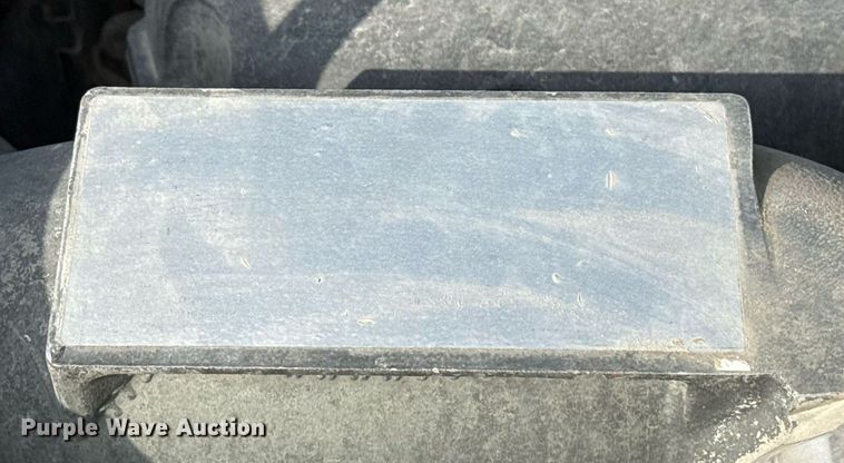 image for item EJ4568 2020 Kenworth T680 semi truck