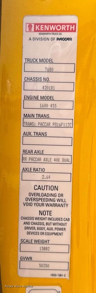 image for item EJ4568 2020 Kenworth T680 semi truck