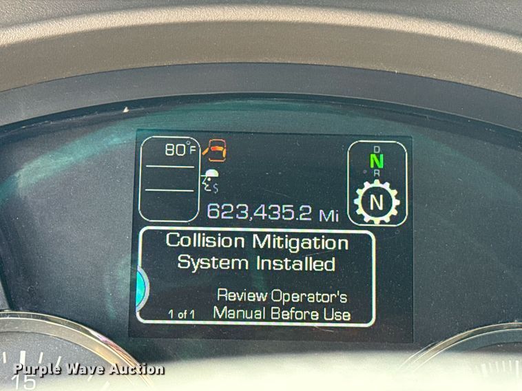 image for item EJ4569 2019 Kenworth T680 semi truck