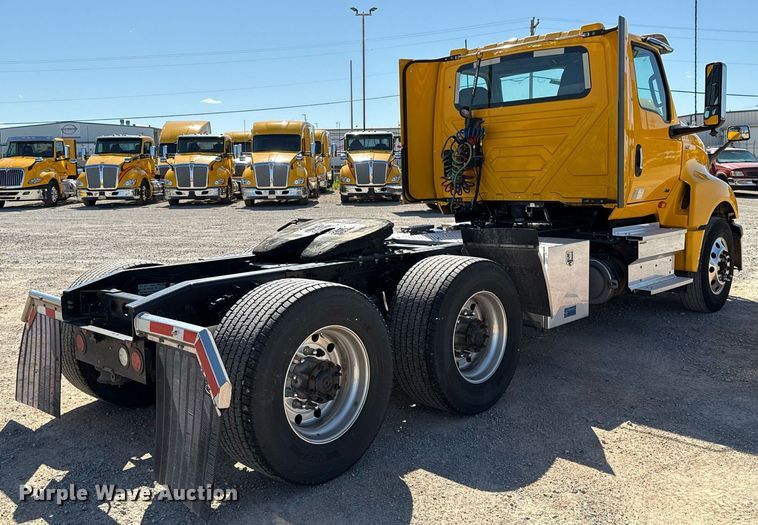 image for item EJ4573 2021 International LT625 semi truck