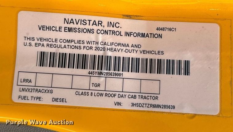 image for item EJ4573 2021 International LT625 semi truck