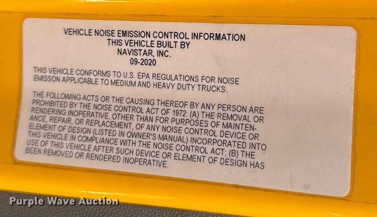 image for item EJ4573 2021 International LT625 semi truck