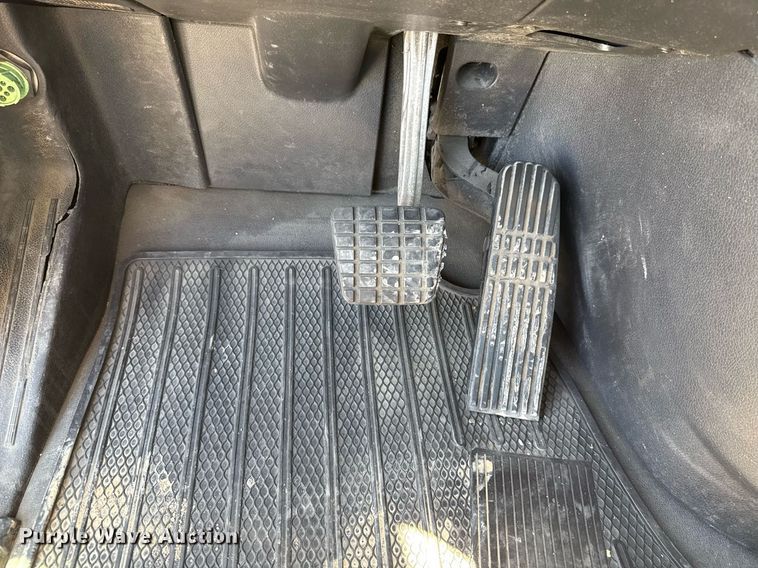 image for item EJ4575 2021 Freightliner Cascadia 126 semi truck