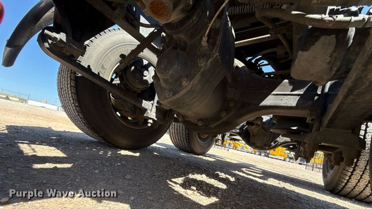 image for item EJ4575 2021 Freightliner Cascadia 126 semi truck