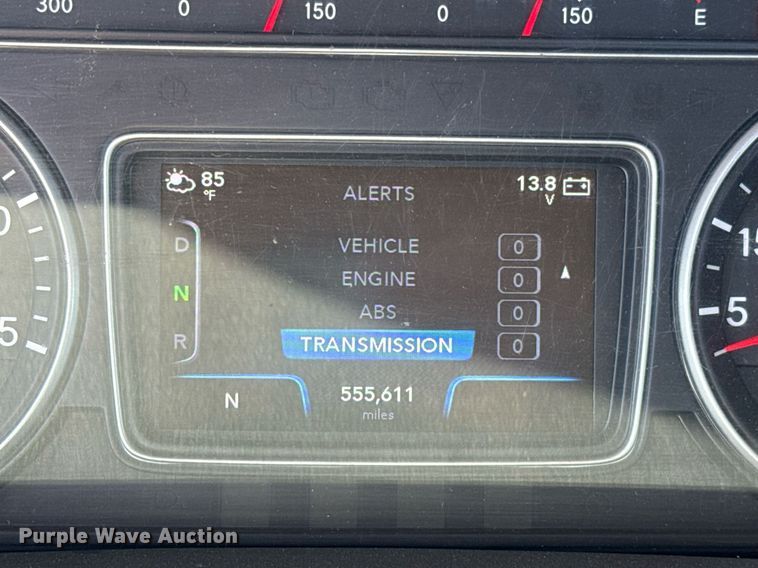 image for item EJ4577 2021 International LT625 semi truck