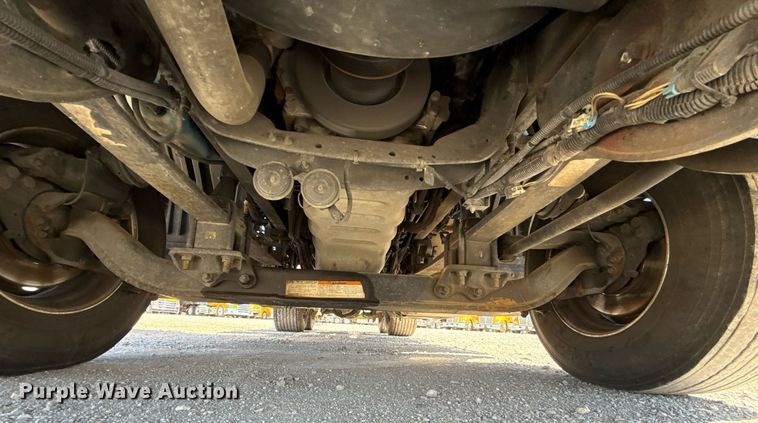 image for item EJ4577 2021 International LT625 semi truck