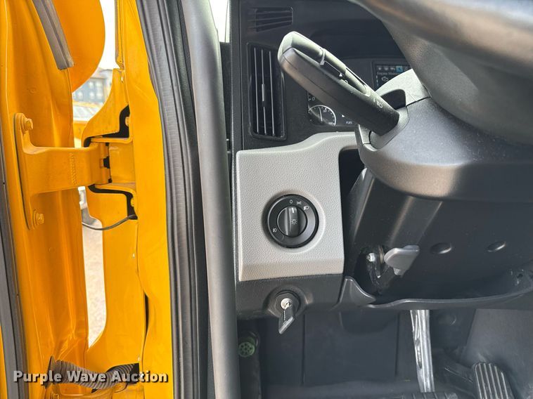 image for item EJ4579 2021 Freightliner Cascadia 126 semi truck