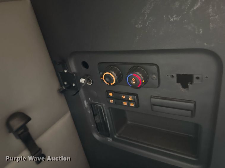 image for item EJ4579 2021 Freightliner Cascadia 126 semi truck