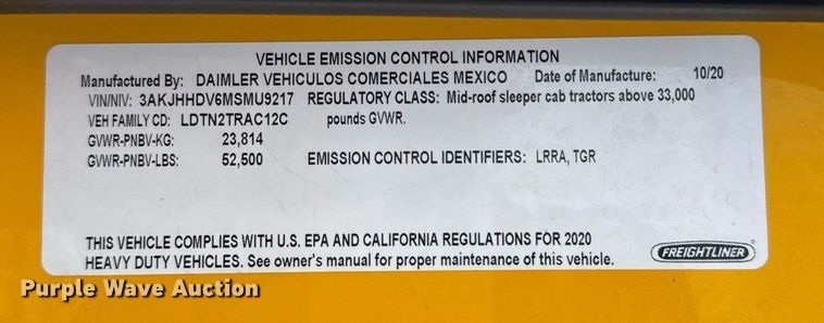 image for item EJ4579 2021 Freightliner Cascadia 126 semi truck