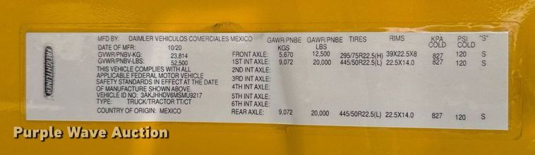 image for item EJ4579 2021 Freightliner Cascadia 126 semi truck