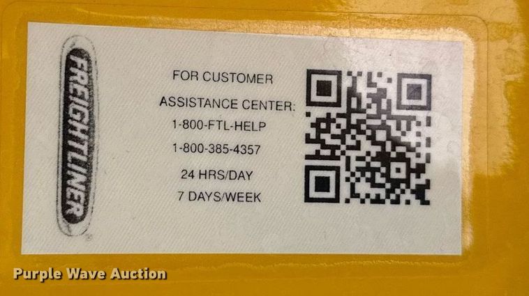 image for item EJ4579 2021 Freightliner Cascadia 126 semi truck