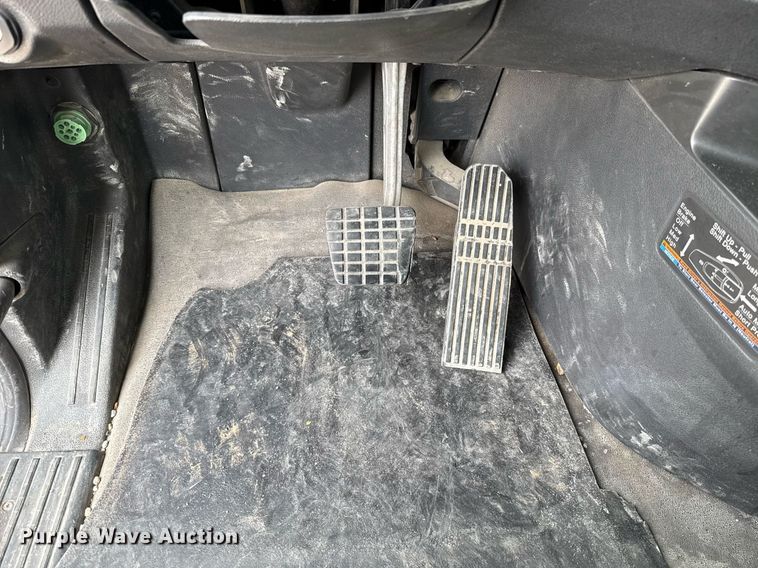 image for item EJ4580 2021 Freightliner Cascadia 126 semi truck