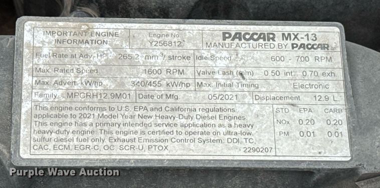 image for item EJ4583 2022 Kenworth T680 semi truck