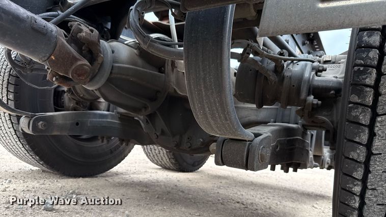 image for item EJ4585 2021 Kenworth T680 semi truck