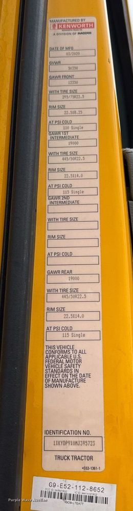 image for item EJ4585 2021 Kenworth T680 semi truck