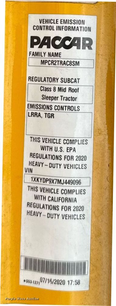 image for item EJ4587 2021 Kenworth T680 semi truck