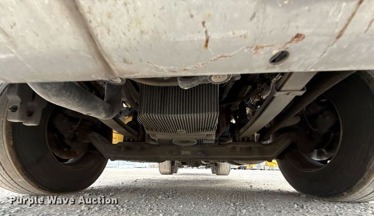 image for item EJ4589 2022 Kenworth T680 semi truck