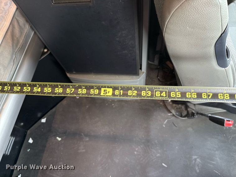 image for item EJ4590 2019 Kenworth T680 semi truck