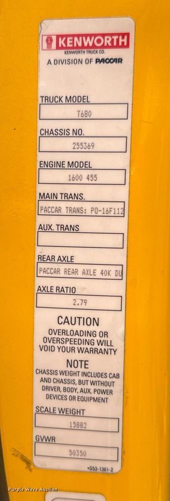 image for item EJ4590 2019 Kenworth T680 semi truck