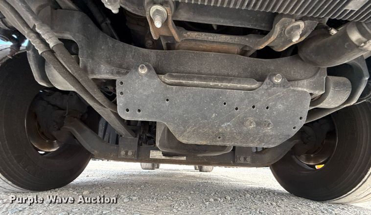 image for item EJ4591 2021 Freightliner Cascadia 126 semi truck