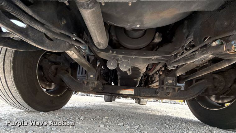 image for item EJ4592 2021 International LT625 semi truck