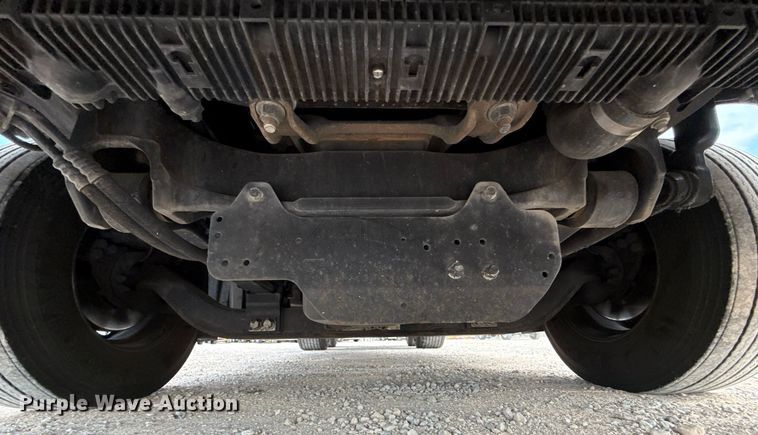 image for item EJ4593 2021 Freightliner Cascadia 126 semi truck