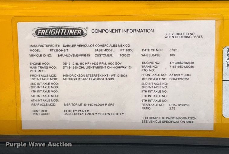 image for item EJ4593 2021 Freightliner Cascadia 126 semi truck