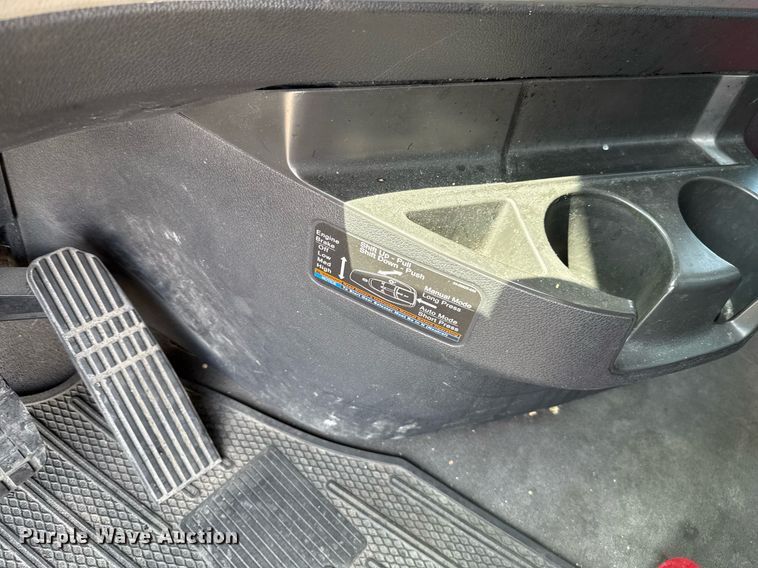 image for item EJ4594 2021 Freightliner Cascadia 126 semi truck