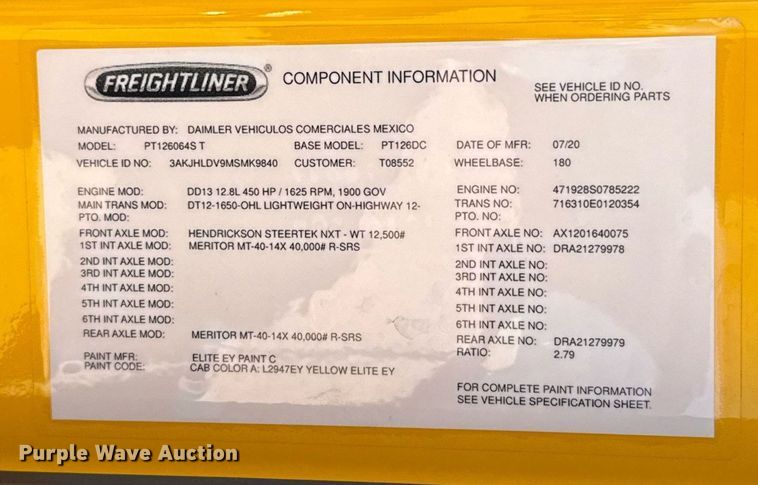 image for item EJ4594 2021 Freightliner Cascadia 126 semi truck