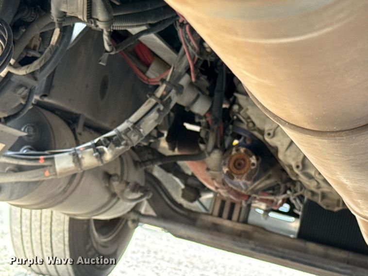 image for item EJ4595 2020 Kenworth T680 semi truck