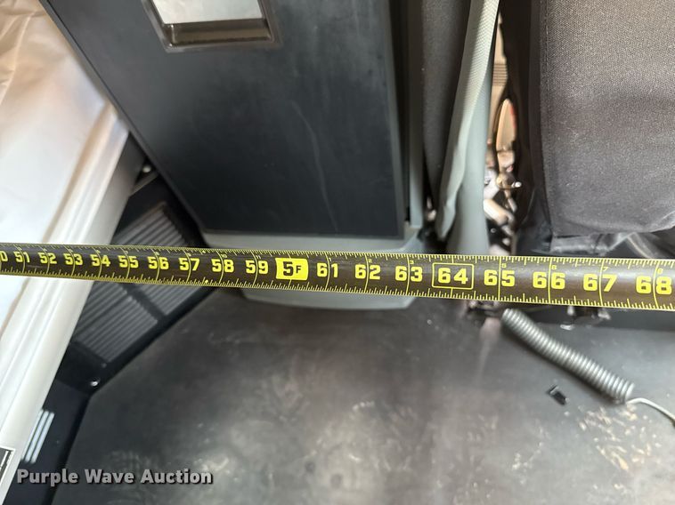 image for item EJ4595 2020 Kenworth T680 semi truck