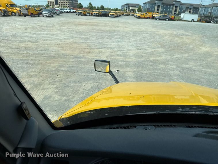 image for item EJ4595 2020 Kenworth T680 semi truck