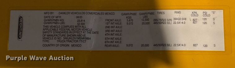 image for item EJ4599 2021 Freightliner Cascadia 126 semi truck