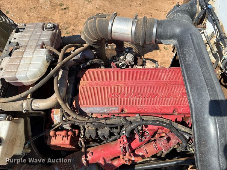 image for item EJ8780 2009 Peterbilt 367 semi truck