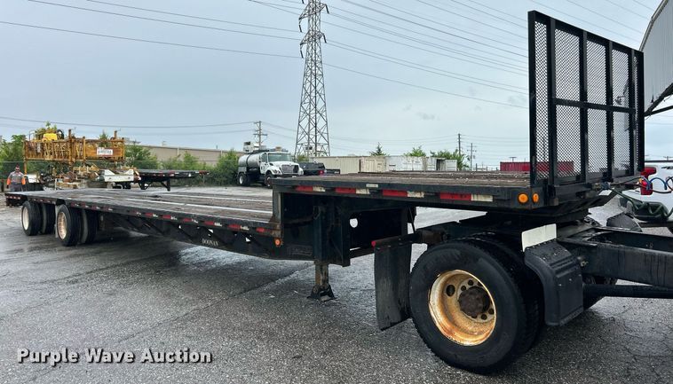 image for item EK8072 2000 Doonan 482DB14 drop deck trailer