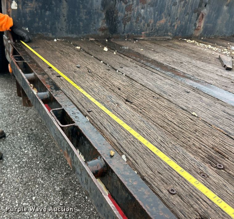 image for item EK8072 2000 Doonan 482DB14 drop deck trailer