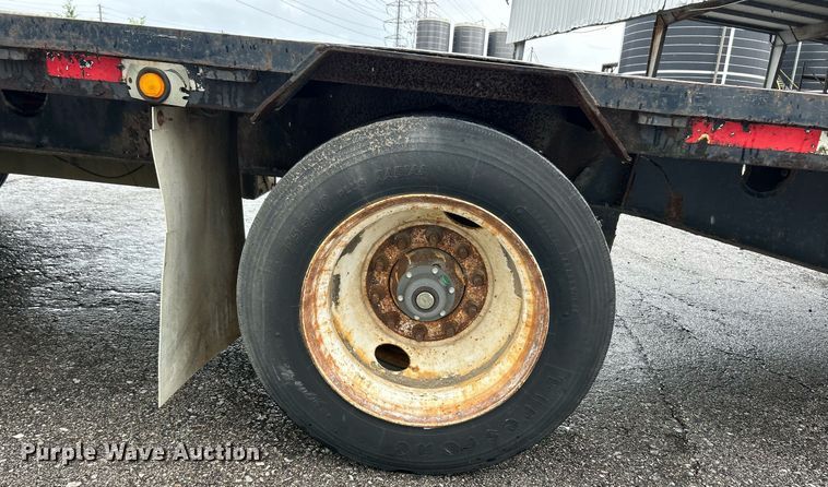 image for item EK8072 2000 Doonan 482DB14 drop deck trailer