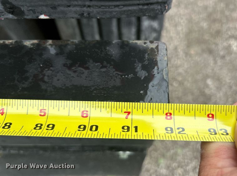 image for item EK8073 1972 Fruehauf tank trailer